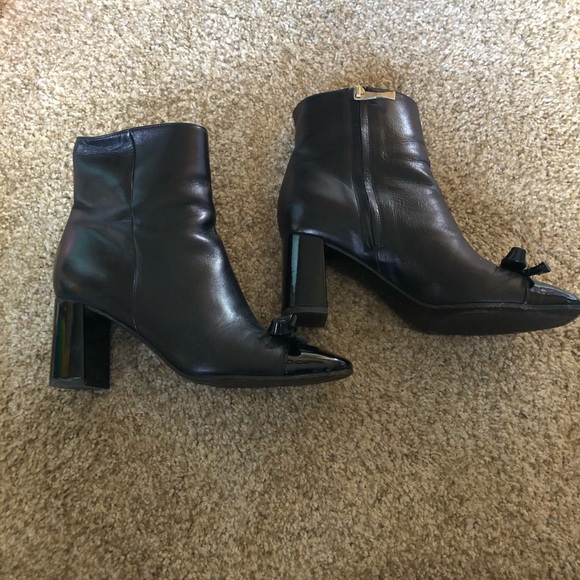 Kate Spade black ankle boot - Picture 3 of 6